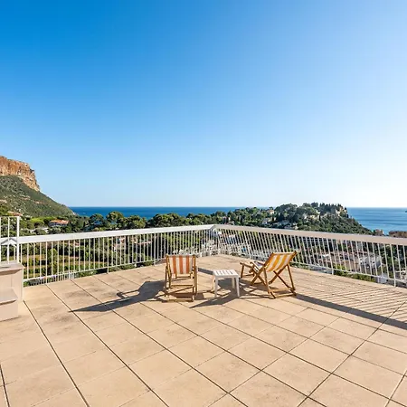 Le Belvedere Par Dodo A *